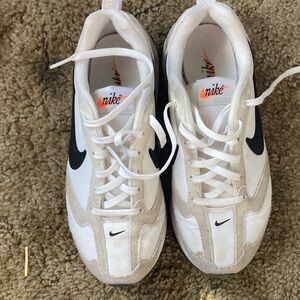 Nike Air Max Dawn White womens size 6.5